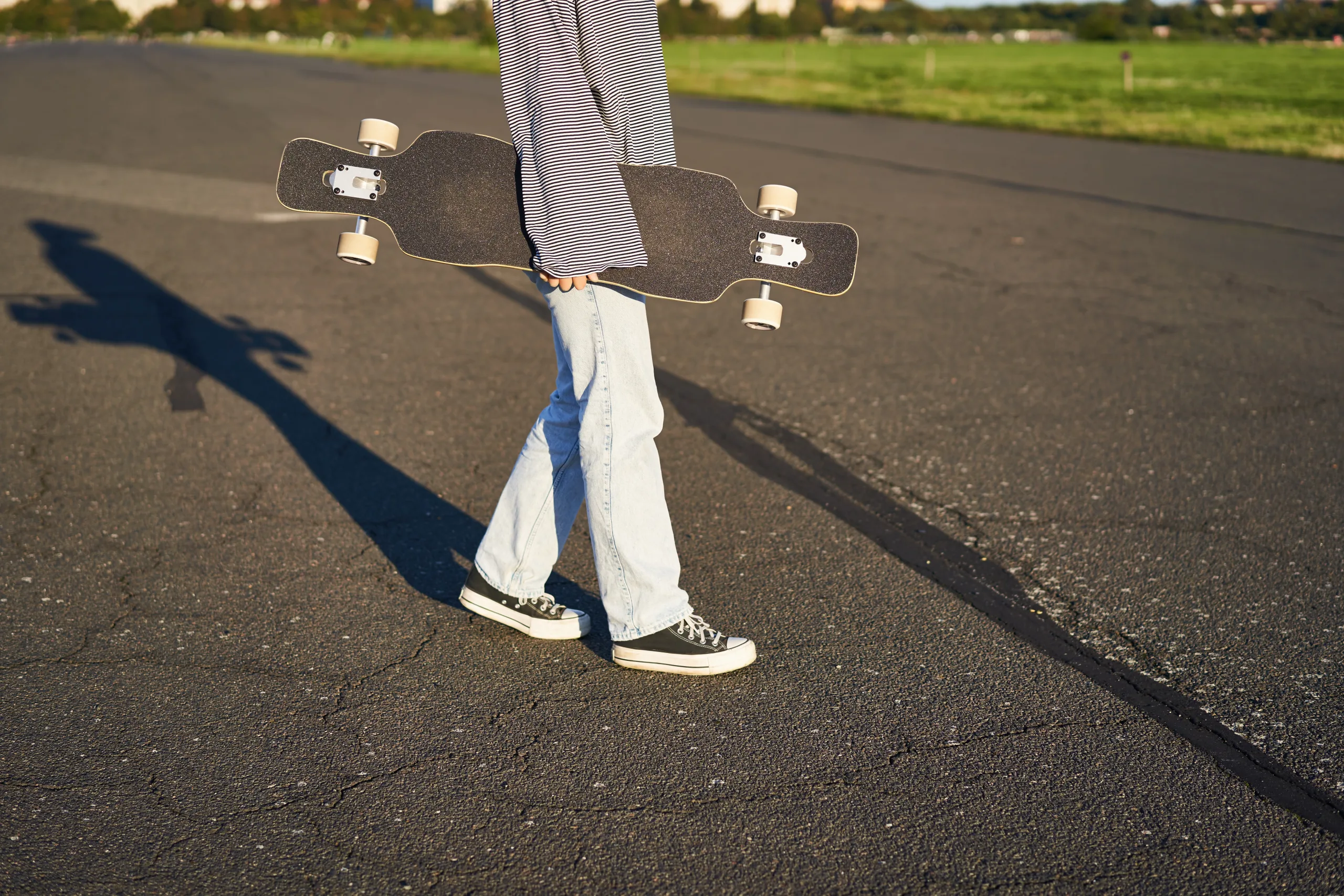 Longboardy jako środek transportu w mieście: ekologiczne i efektywne rozwiązanie